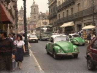 Paseo por el centro, 1989